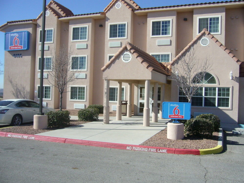 Quality Inn & Suites El Paso I-10 Exteriör bild